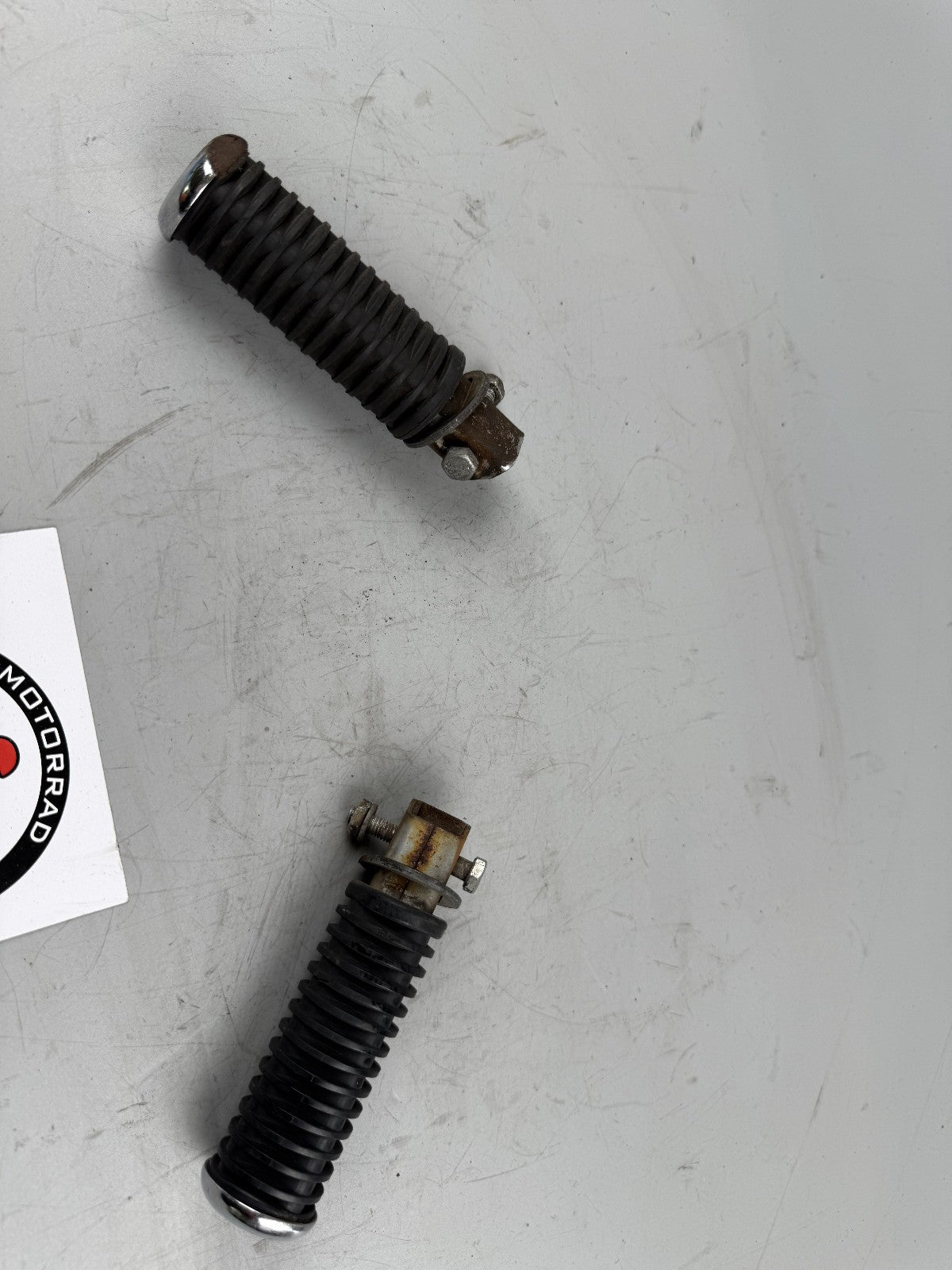Honda VT600C Shadow Fußrasten Foot steps Hangers back hinten