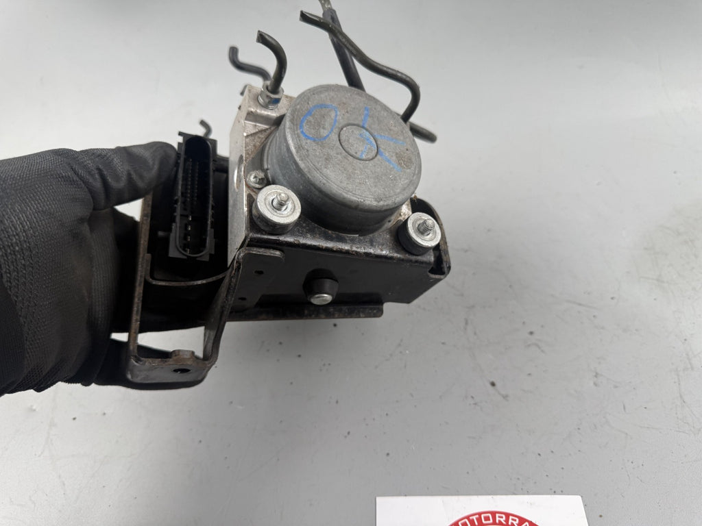 Kawasaki ER 6 N ER650A ABS Modul CDI Steuergerät Pumpe Antiblockier