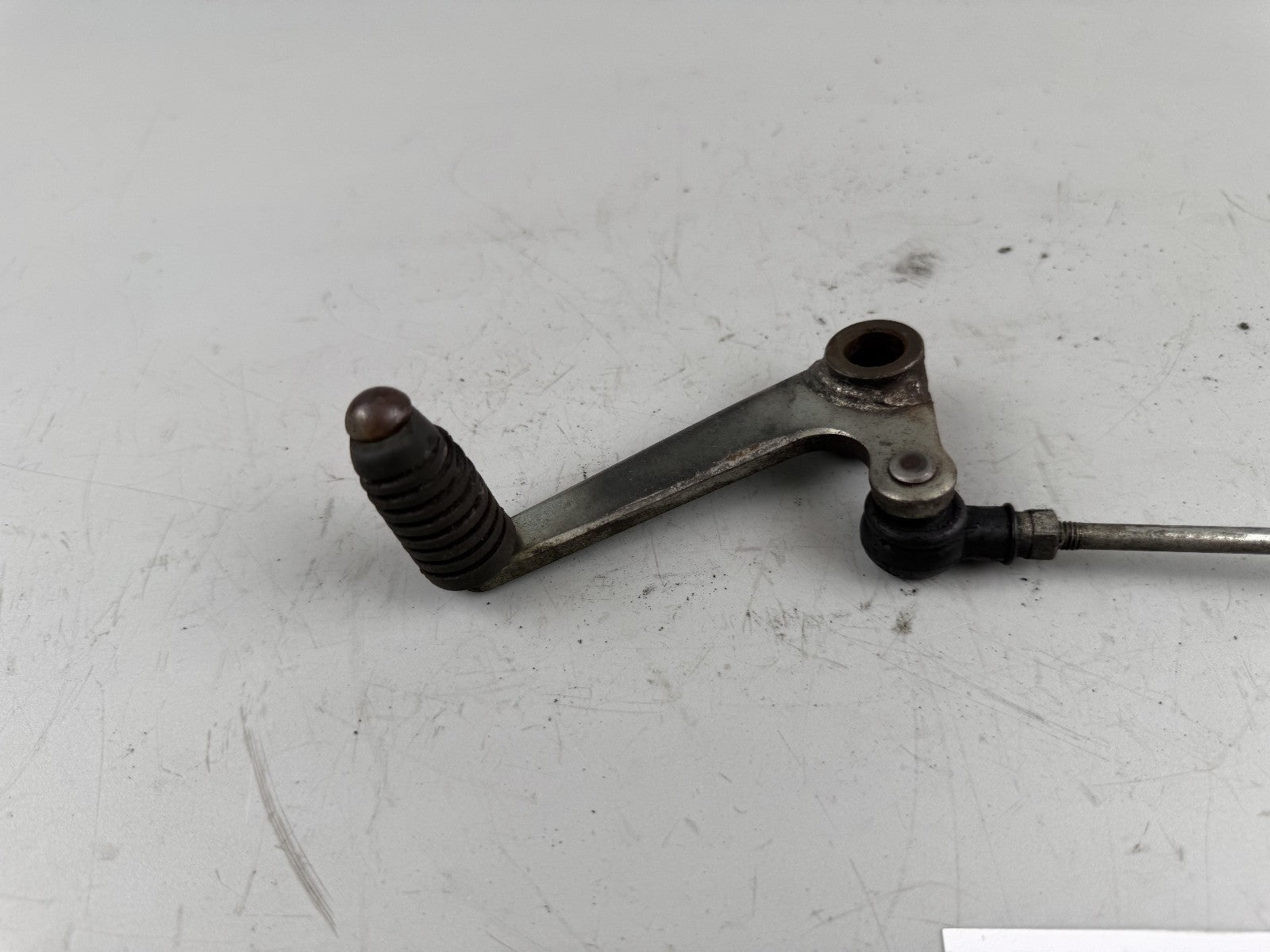 Suzuki GSX750 AE Inazuma Schaltgestänge Schaltpedal Switch Motor Engine