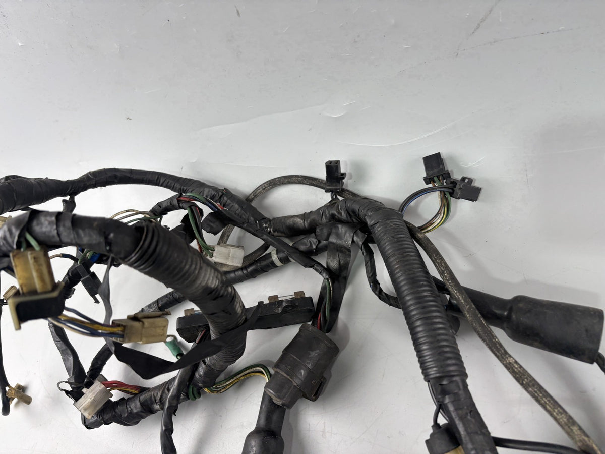 Honda VF 750 F RC15 Kabelbaum Cable Stecker Kabelstrang Electric