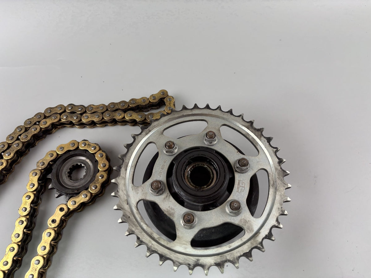 Kawasaki ZX6R ZX636 A 2002 Kettensatz Kettenkit Kette Chain Ritzel Kettenrad