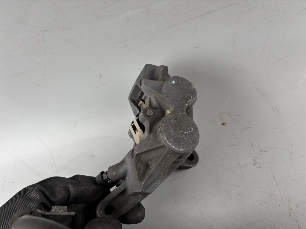 Yamaha FZS600 Fazer RJ02 Bremsanlage Bremse Brake Sattel Pumpe vorne front Zange