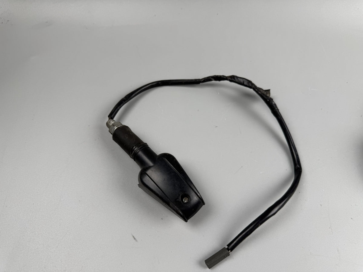 Suzuki GSX 750 AE Inazuma Blinker Blinkerpaar Turn Light Signal