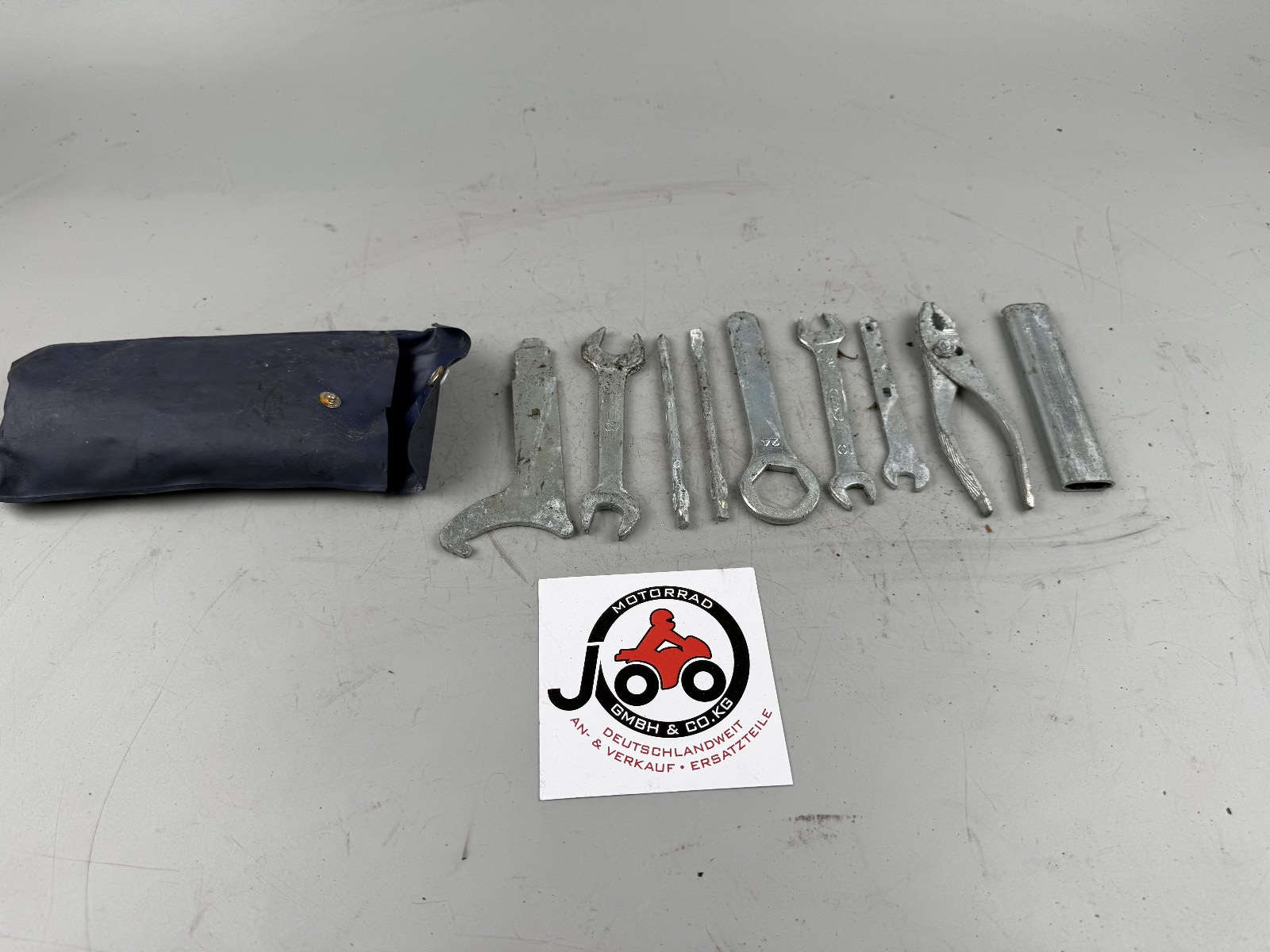Honda VT600C Shadow Bordwerkzeug tools Teile Parts