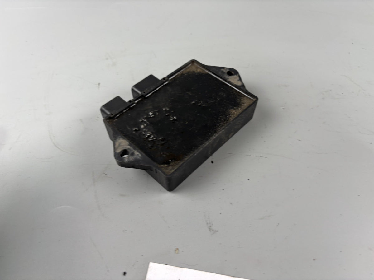 Yamaha FZS600 Fazer RJ02 CDI Steuergerät Blackbox Zündbox Steuereinheit