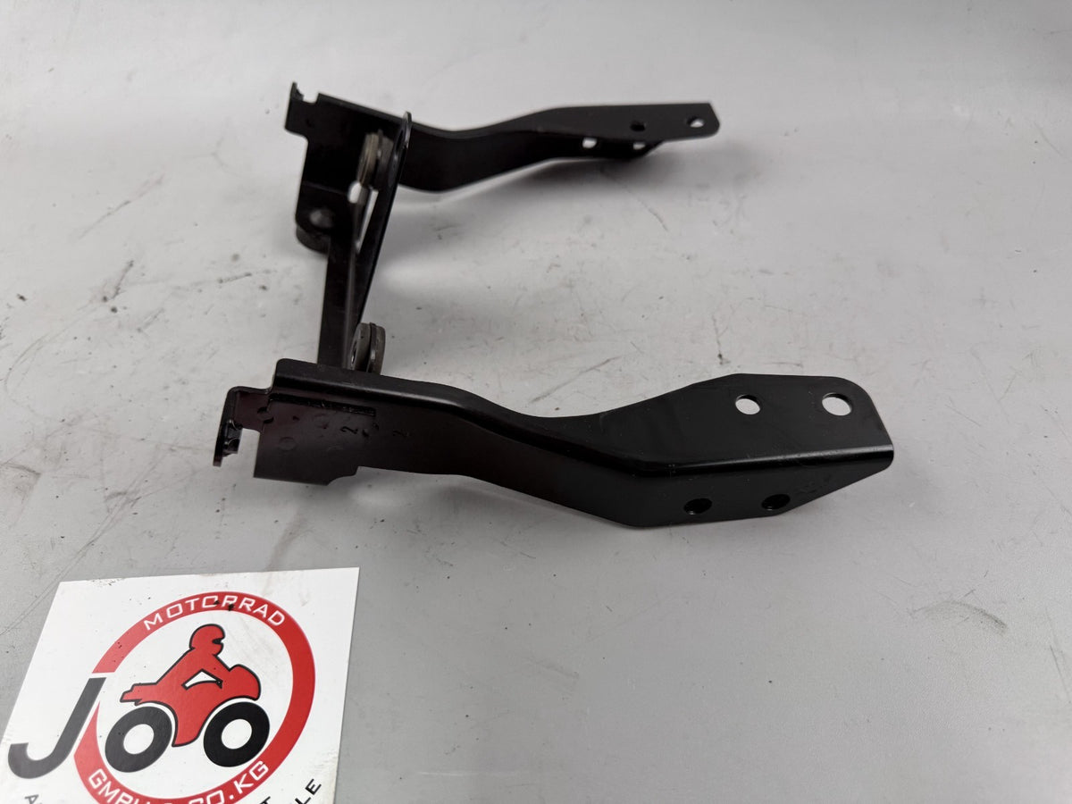 Yamaha XJR 1200 4PU Halterung Holder Bremslicht Brakelight Lampe
