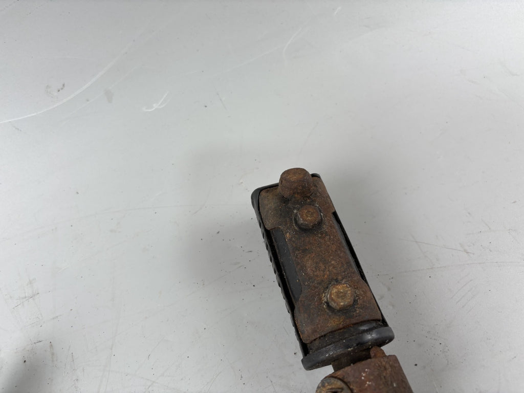 Honda GL1 GL1000 Goldwing Fahrerfußrasten Set Paar Hangers Steps Fußraste vorne
