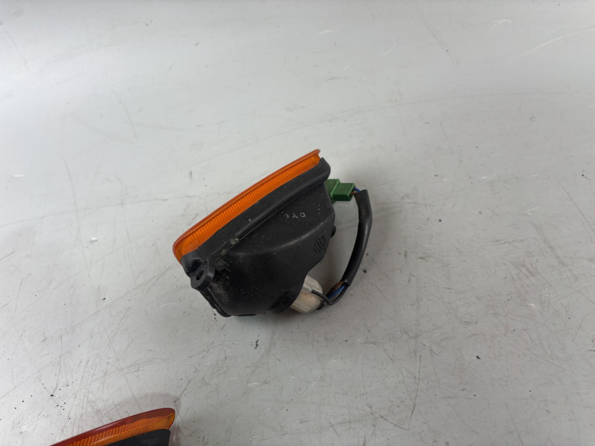 Yamaha FJ1200 3CW 3YA Blinker Turn Signal Lighters vorne front Licht