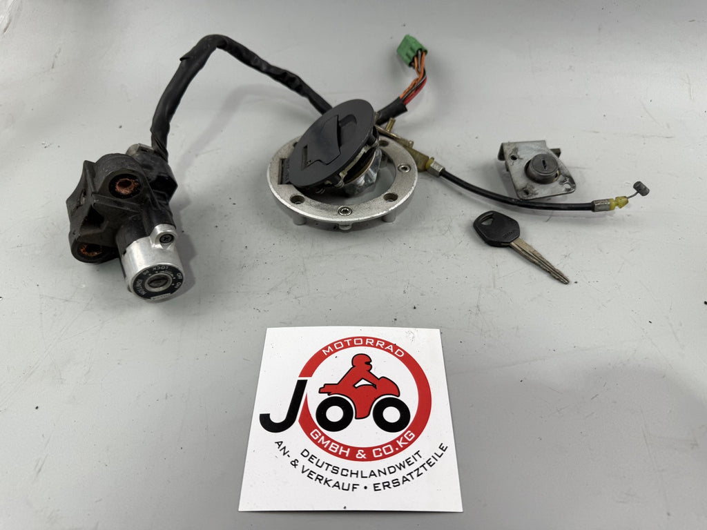 Suzuki GSX 750 AE Inazuma Schlosssatz Key Zündschloss Tankschloss Lock