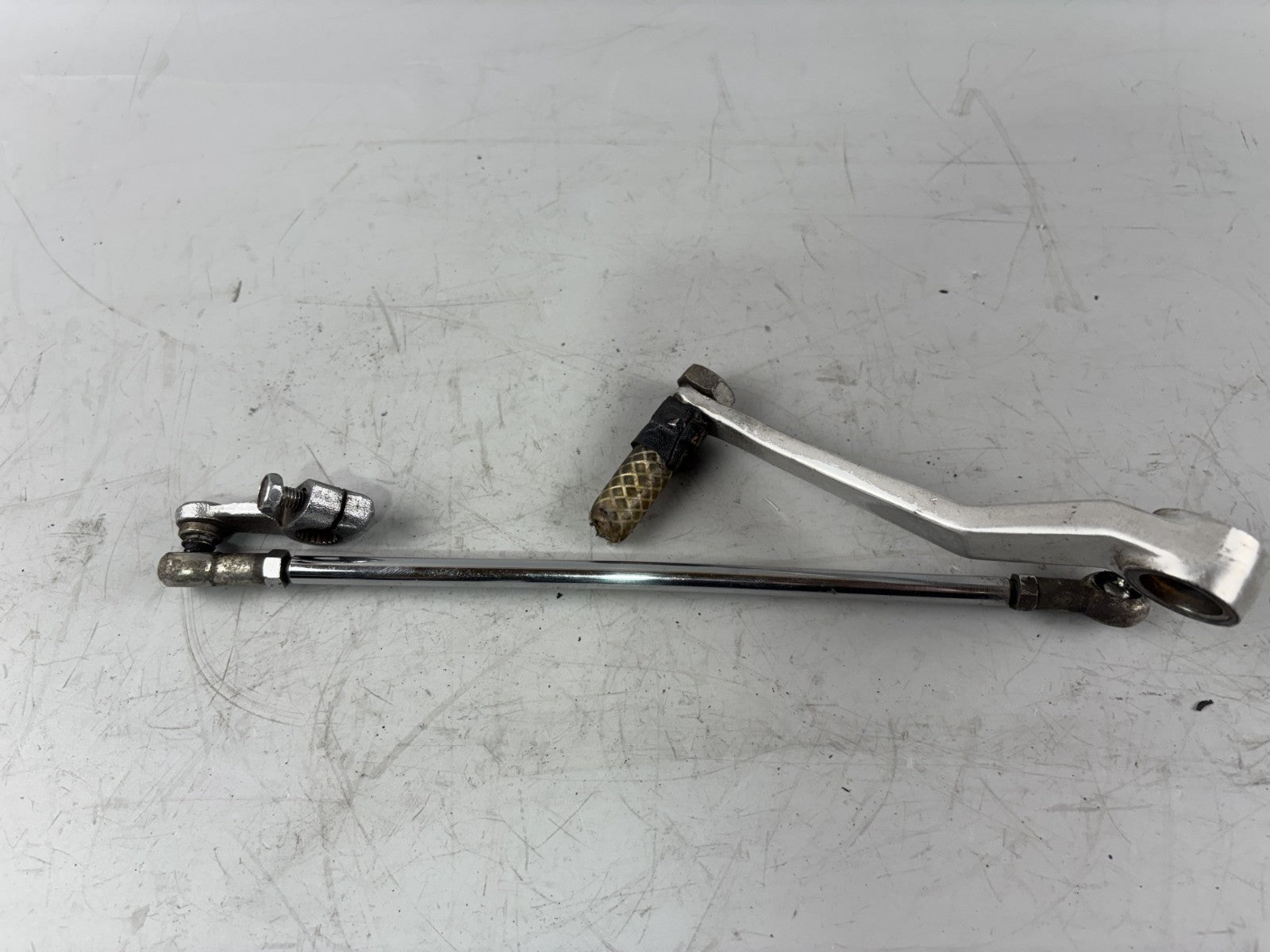 Suzuki GSX-R 750 W GR7BB Schaltgestänge Schaltpedal Switch Motor Engine