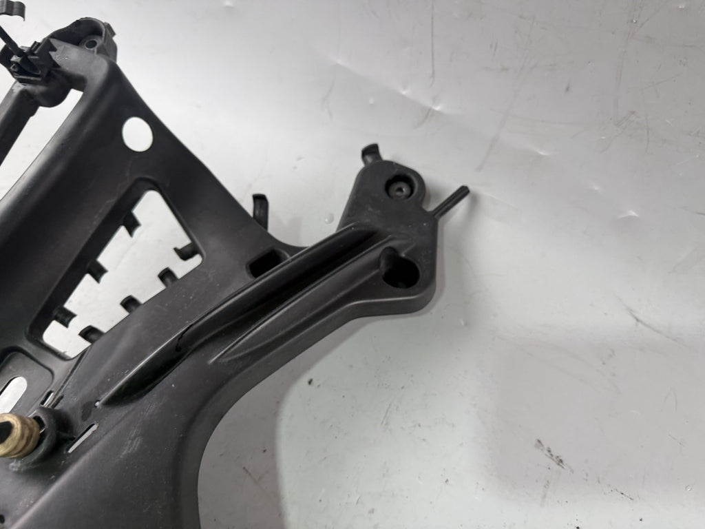 BMW K 1200 S K40 Geweih Rahmenhalter rechts Verkleidungshalter Maske Cover