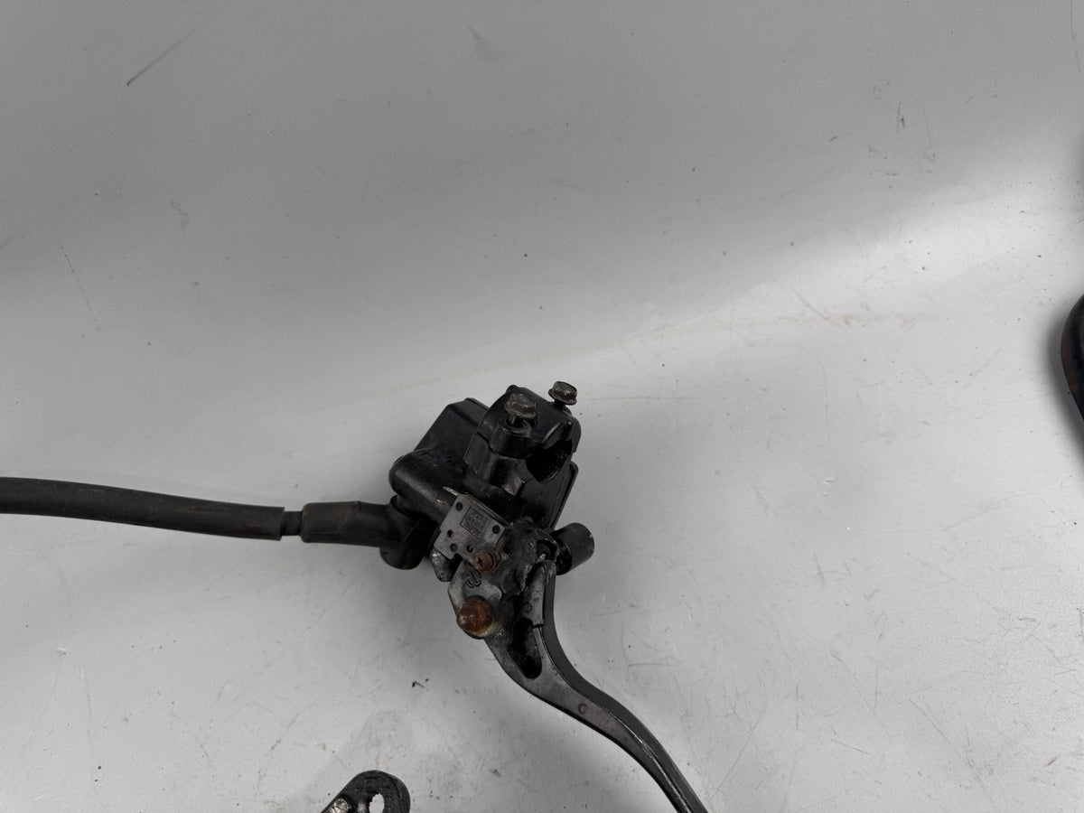 Honda XBR 500 PC15 Bremsanlage Brake Bremse Sattel Pumpe front vorne
