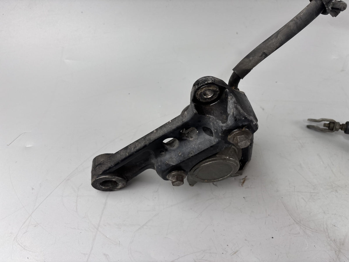Yamaha XJR1300 RP02 Bremsanlage Brake Bremse Sattel Hinten back Pumpe
