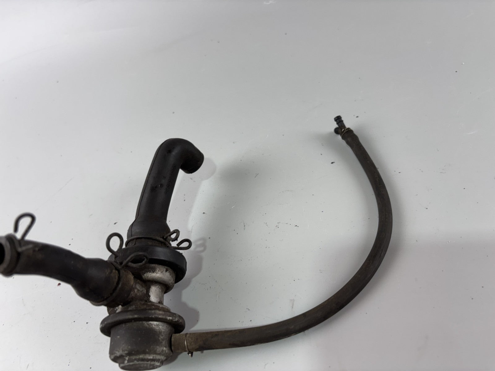 Kawasaki BN125A EL125 Eliminator Thermostat GEhäuse Kühler