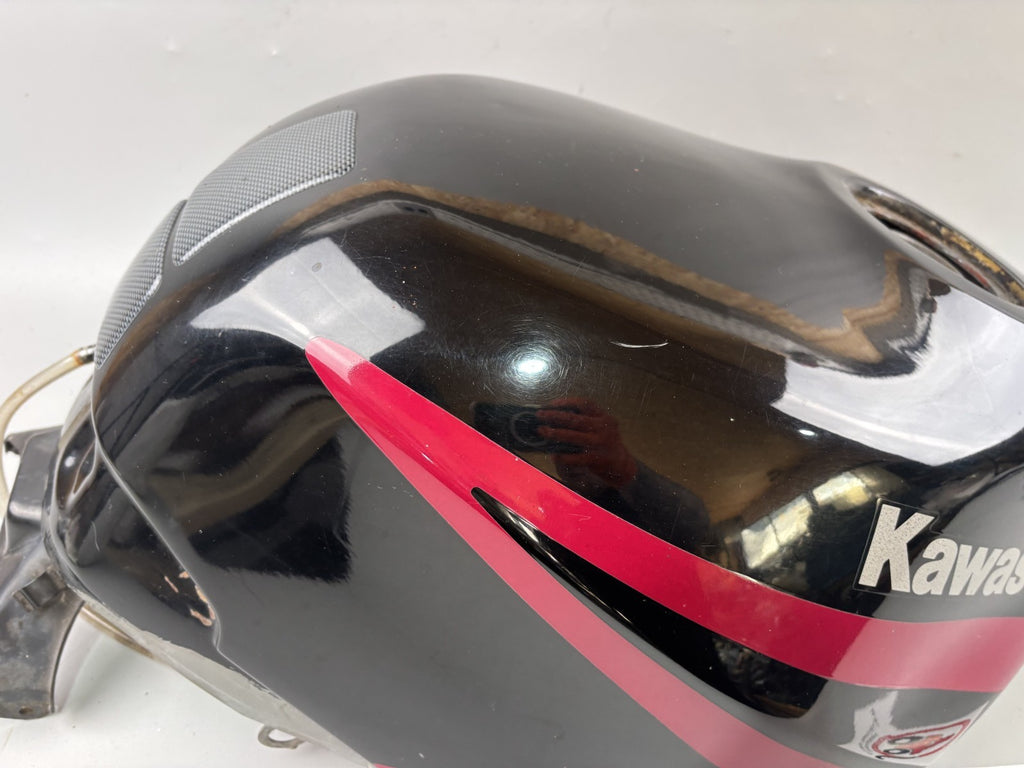 Kawasaki ZZR600D ZX600D Tank Benzintank Kraftstofftank Fuel Gasoline