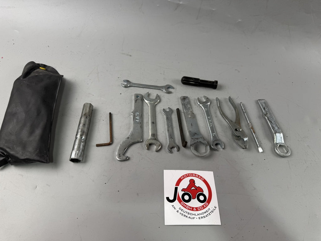 Yamaha XJ 600 Diversion 4BR 4LX Bordwerkzeug Tools