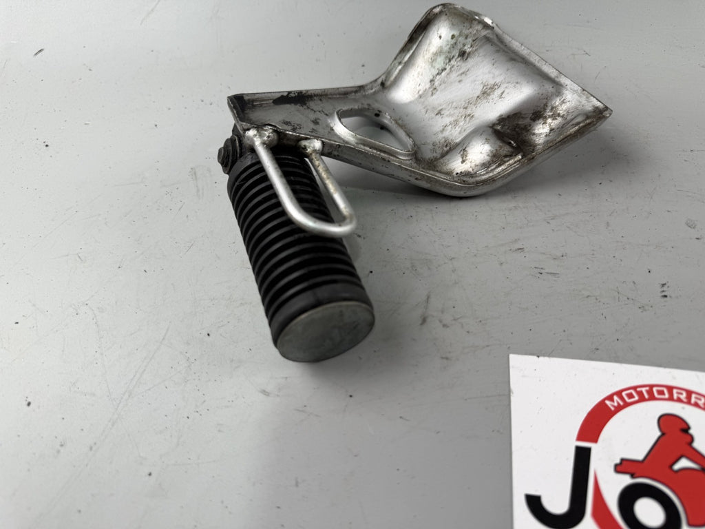 Honda XL600 R Transalp PD 06 Fußraste Foot Hangers hinten rechts right Driver