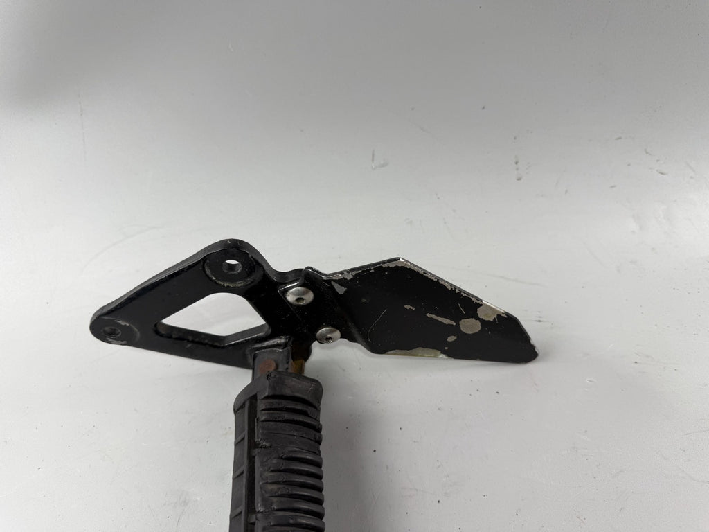 Suzuki GS 500 E GM 51 B Fußrastenanlage Fußraste Foot Step Hangers links left
