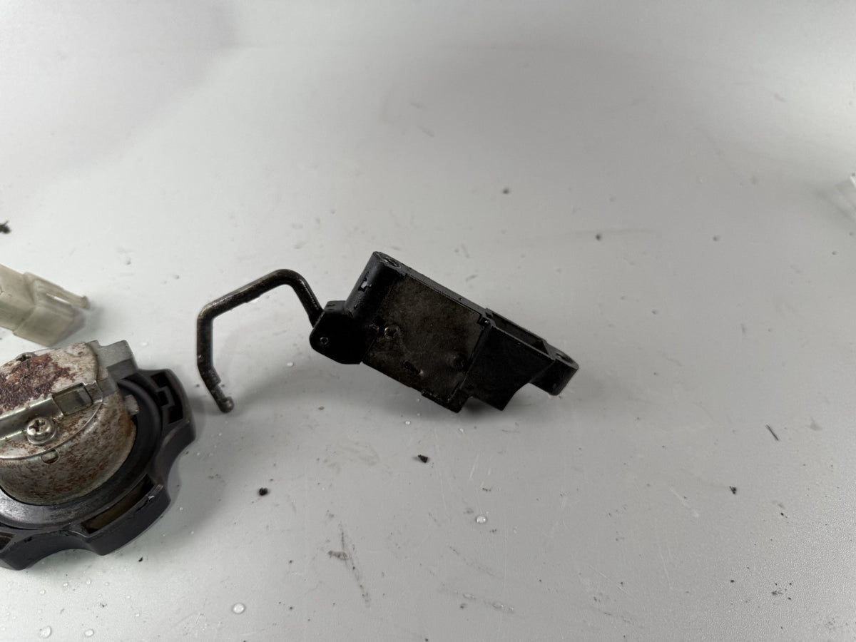 Yamaha XS 400 12E Schlosssatz Key Lock Zündschloss Tankschloss Sitzbankschloss