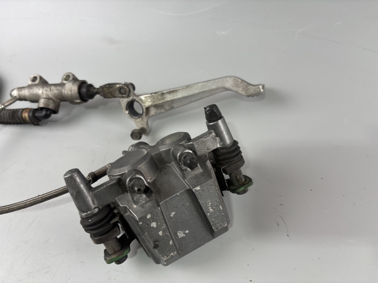 Kawasaki ZZR600D ZX600D Bremse Bremsanlage Brake Sattel hinten back Pumpe