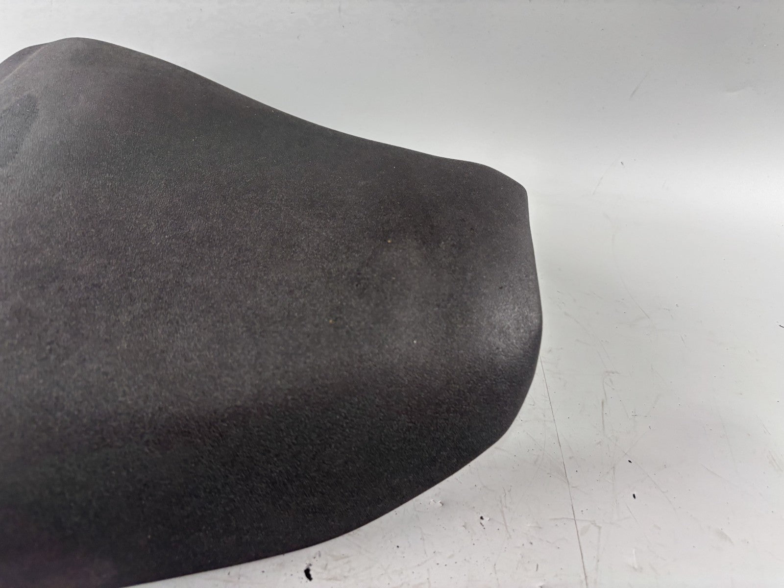 Suzuki GSX-R 750 W GR7BB Sitzbank Fahrersitz Driver Seat Sitz