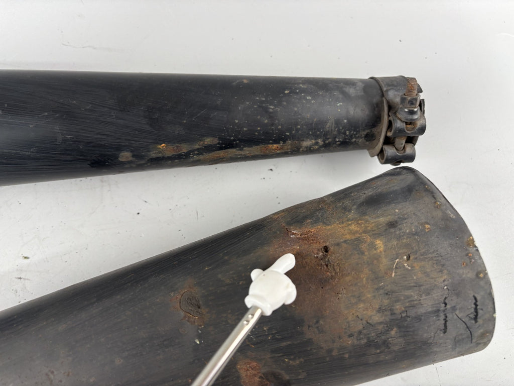 Honda VF 750 F RC15 Auspuff Endtopf rechts links Schalldämpfer