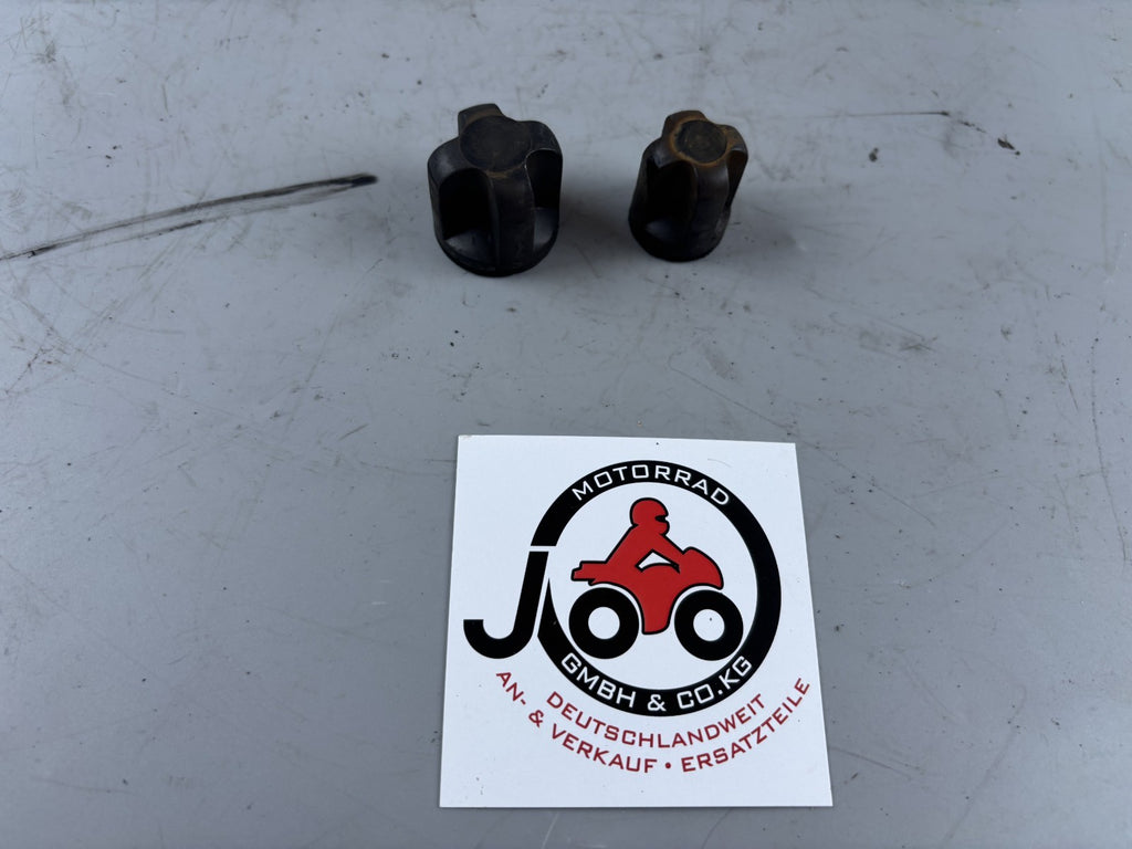 Suzuki VX 800 VS51B Gummis Tankgummi Rubber Holder Halte