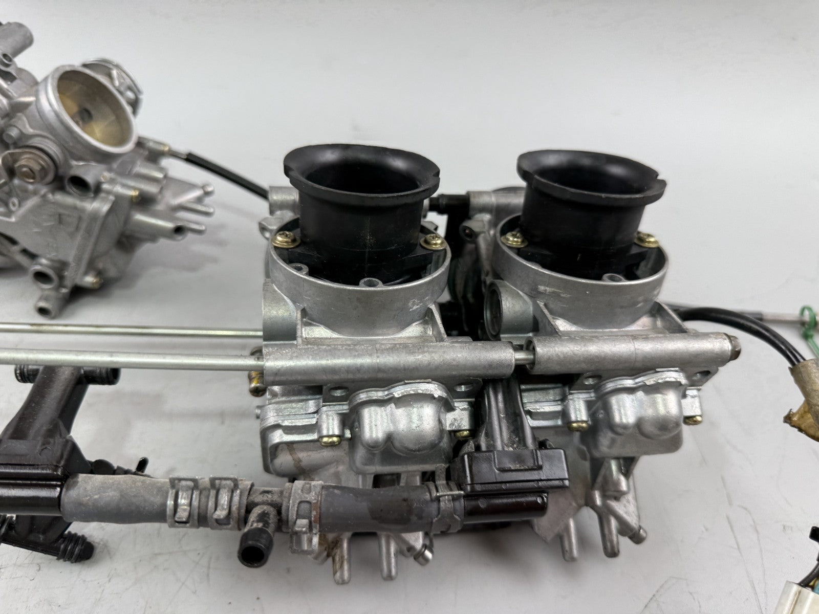 Triumph Daytona 1200 T300D Vergaser Carburetor Einspritzung Fuel Gas Gasoline