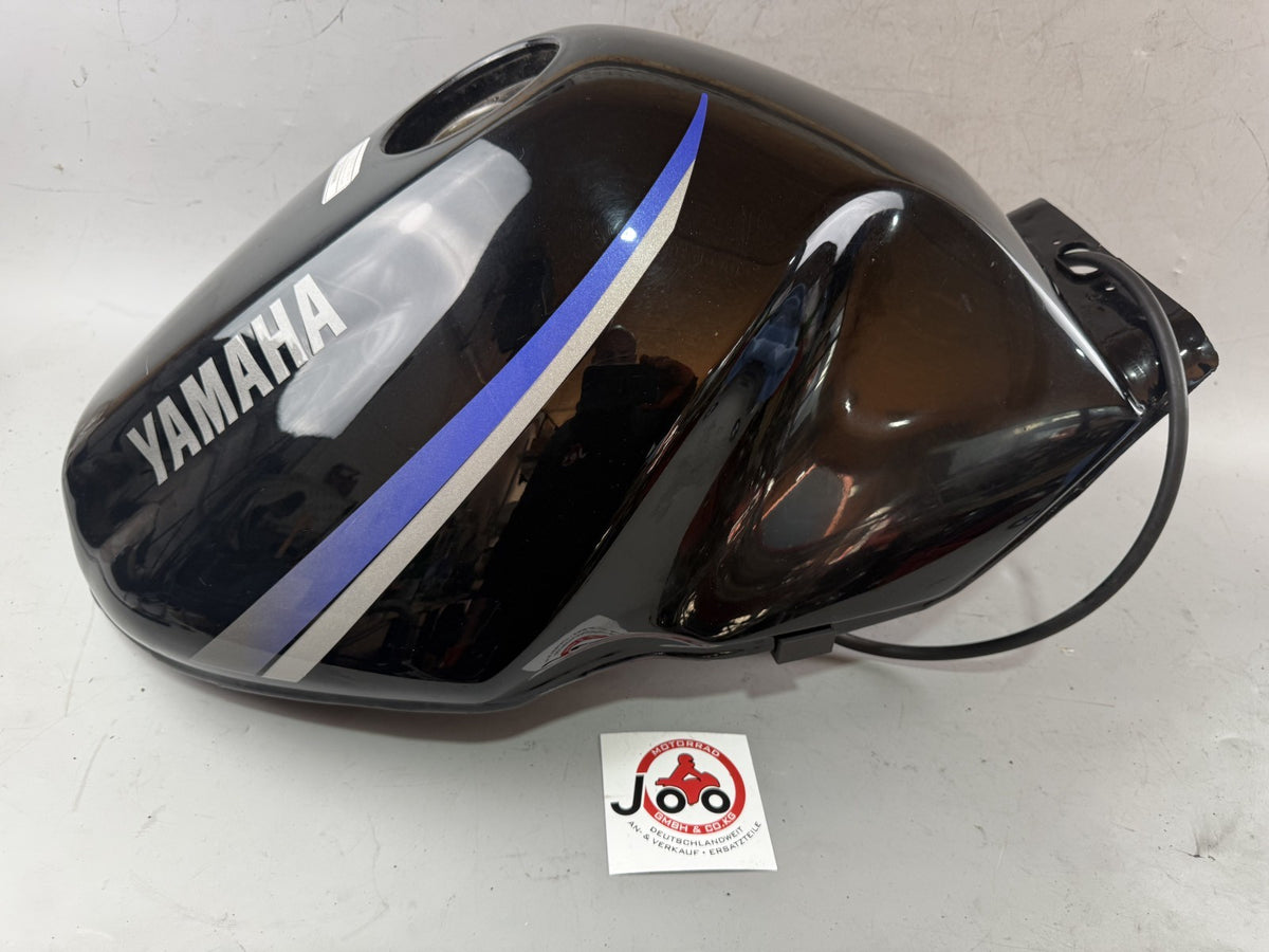 Yamaha XJ 900 Diversion 4KM Tank Benzintank Kraftstofftank Fuel Gas Gasoline