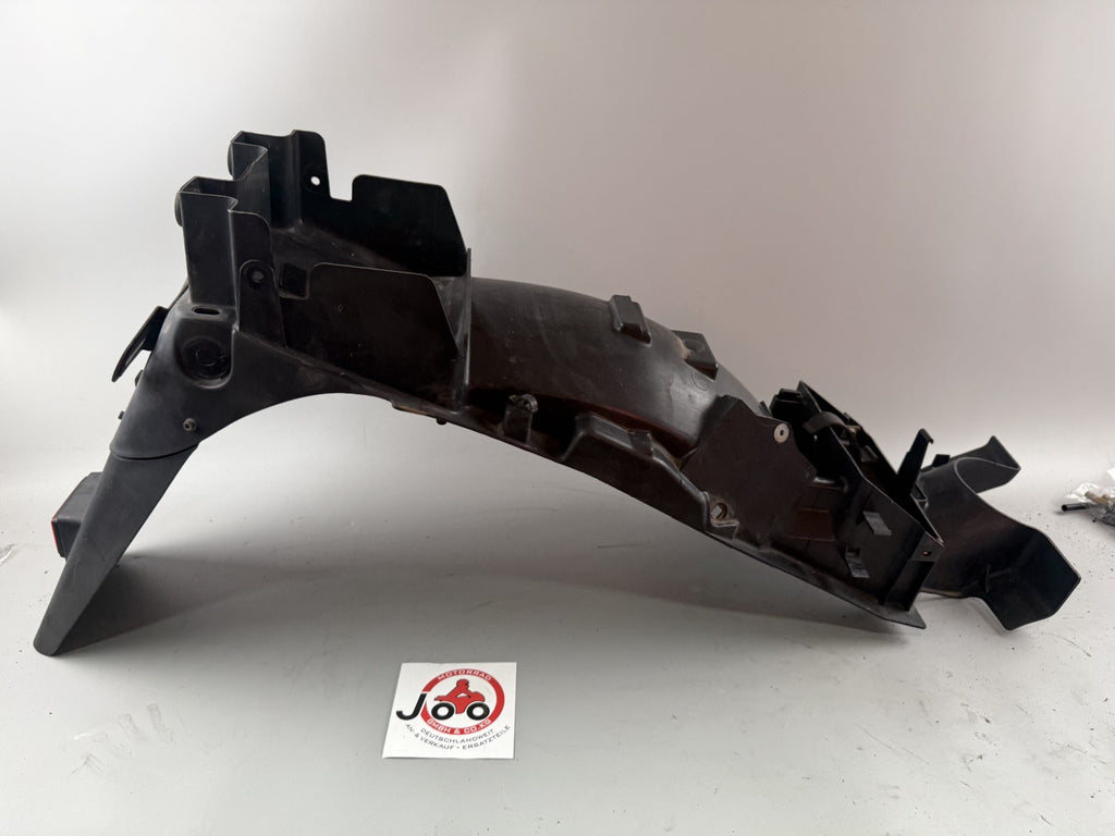 Yamaha XJ 600 Diversion 4BR 4LX Heckuntersicht unter Verkleidung Radlauf Fender