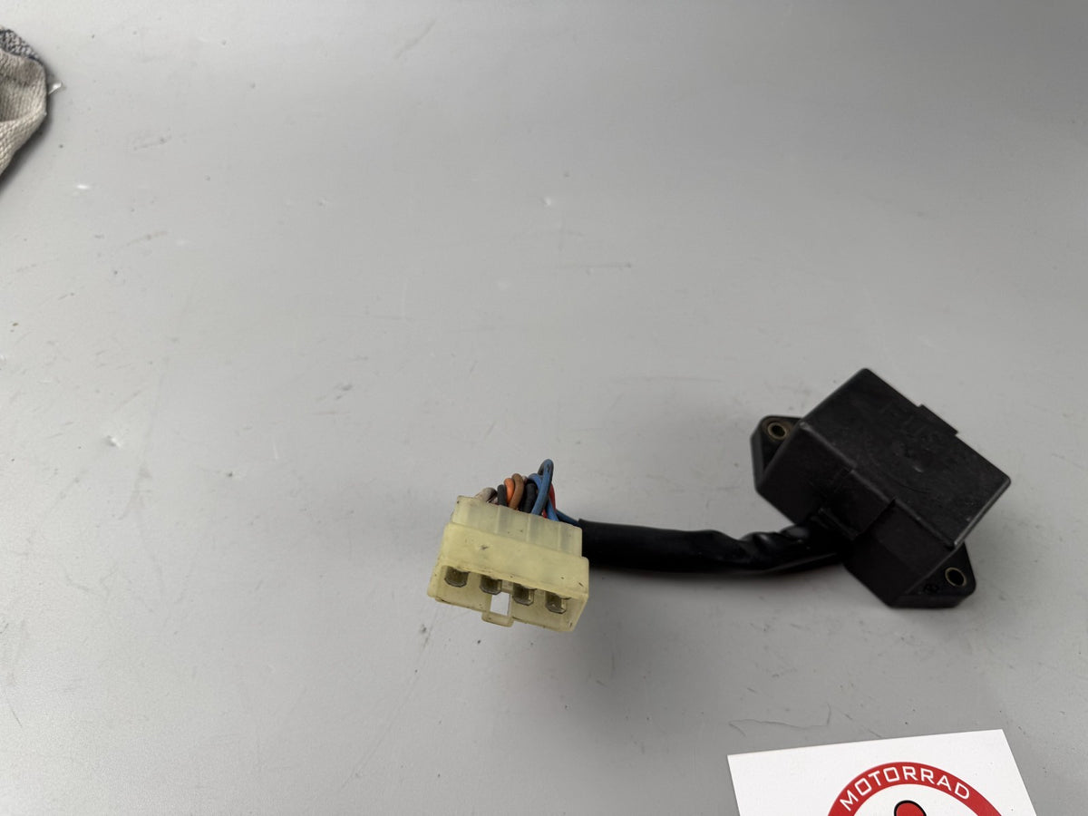 Triumph Speed Triple 900 T300B Fusebox Sicherungskasten