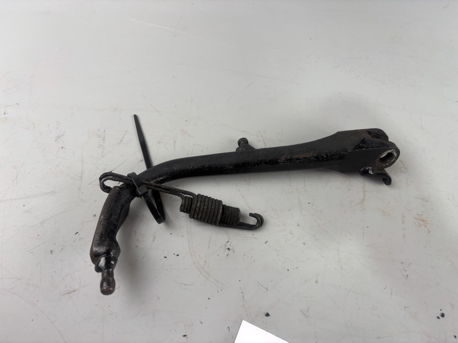 Suzuki GSX 750 F AK11 Seitenständer Sidestand Holder Halter