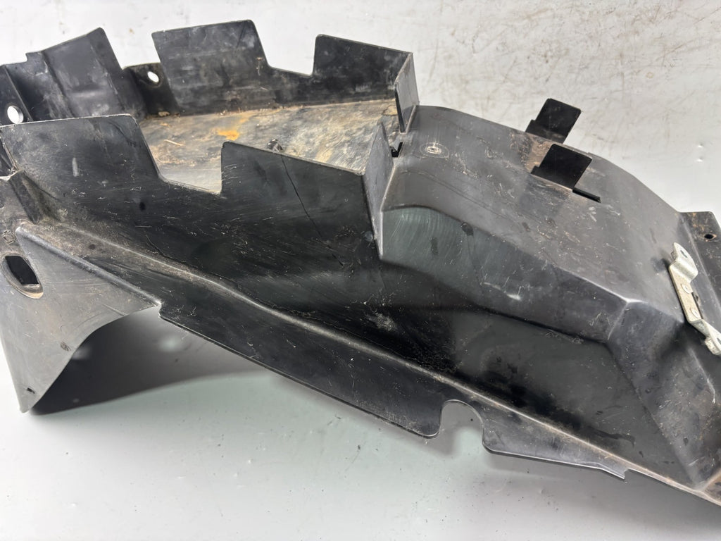 Suzuki GSF600 GN77B Heckuntersicht Fender Radlauf Schutzblech Kotflügel
