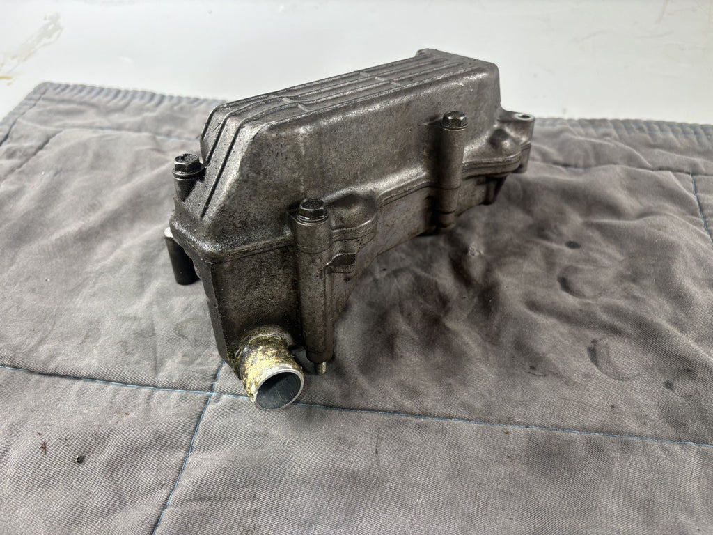 Honda CB 600 F Hornet PC34 Motor Gehäuse Ölfiltergehäuse Flansch Gehäuse Ölfilte