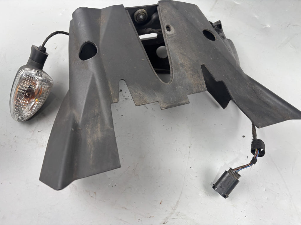 BMW F800 S Bürzel Abdeckung Verkleidung hinten back Cover Blinker hinten