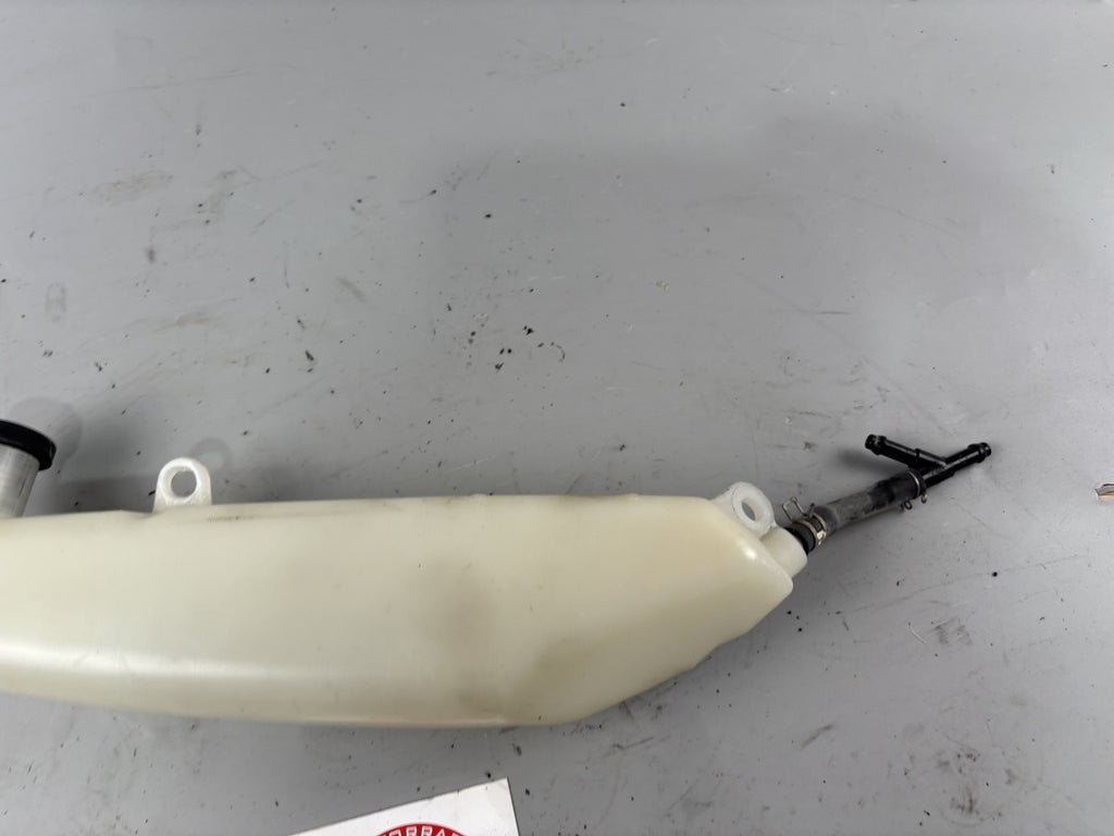Suzuki GSX 650 F FA WVCJ Ausgleichsbehälter Flüssigkeitsbehälter Tank