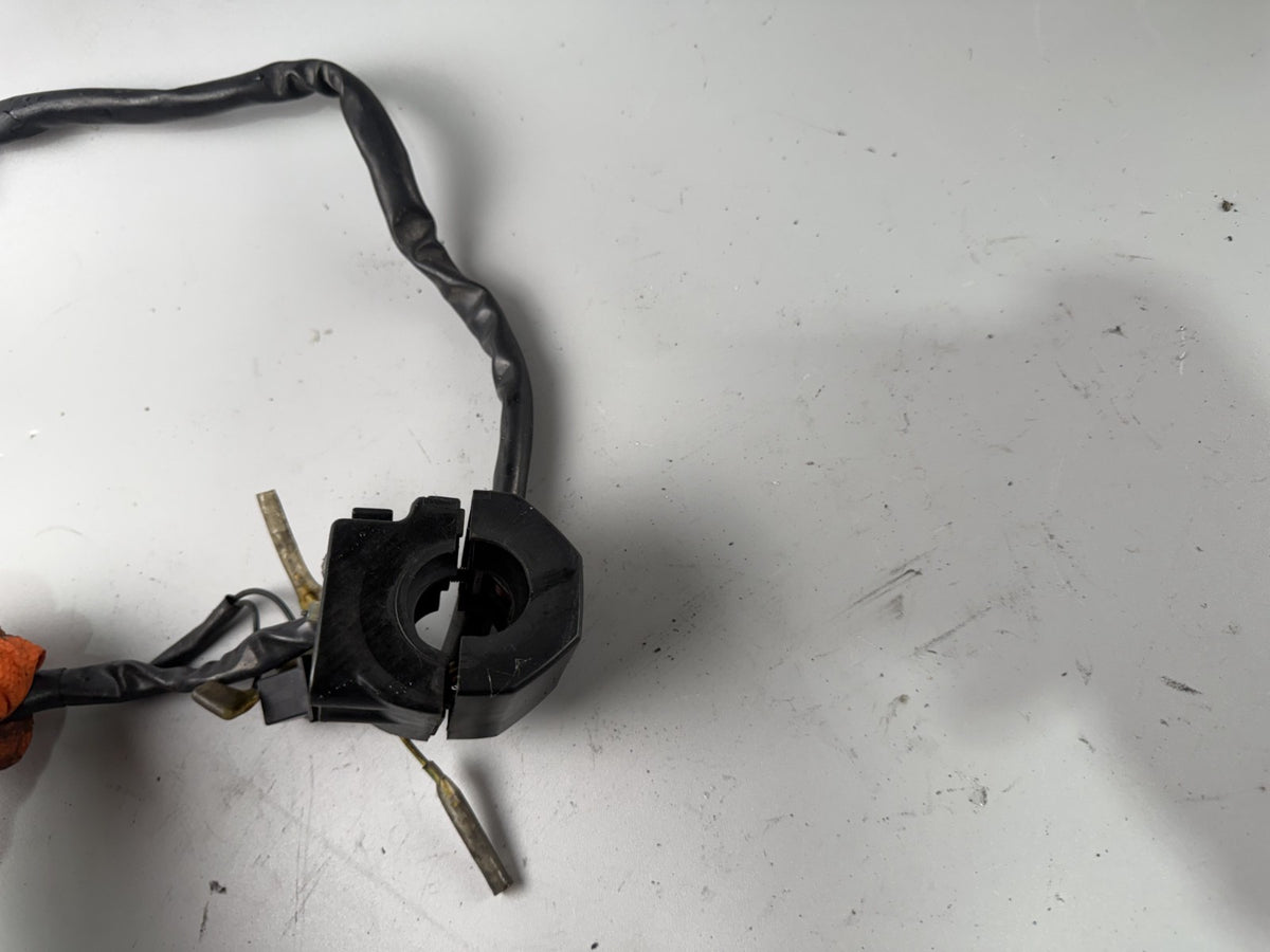 Suzuki GSX - R 1100 GV73C Lenkerschalter Lenkerarmatur Electric rechts right