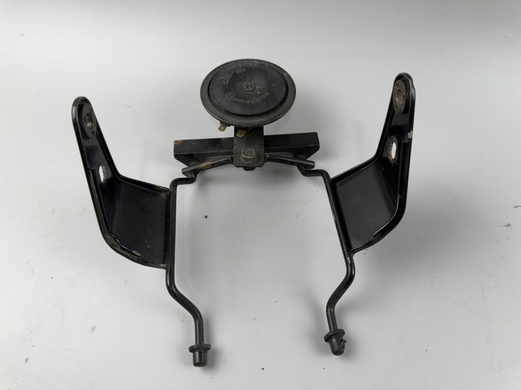Honda CB500 PC26 Scheinwerferhalter Blinkerhalter Geweih Holder Hupe Horn