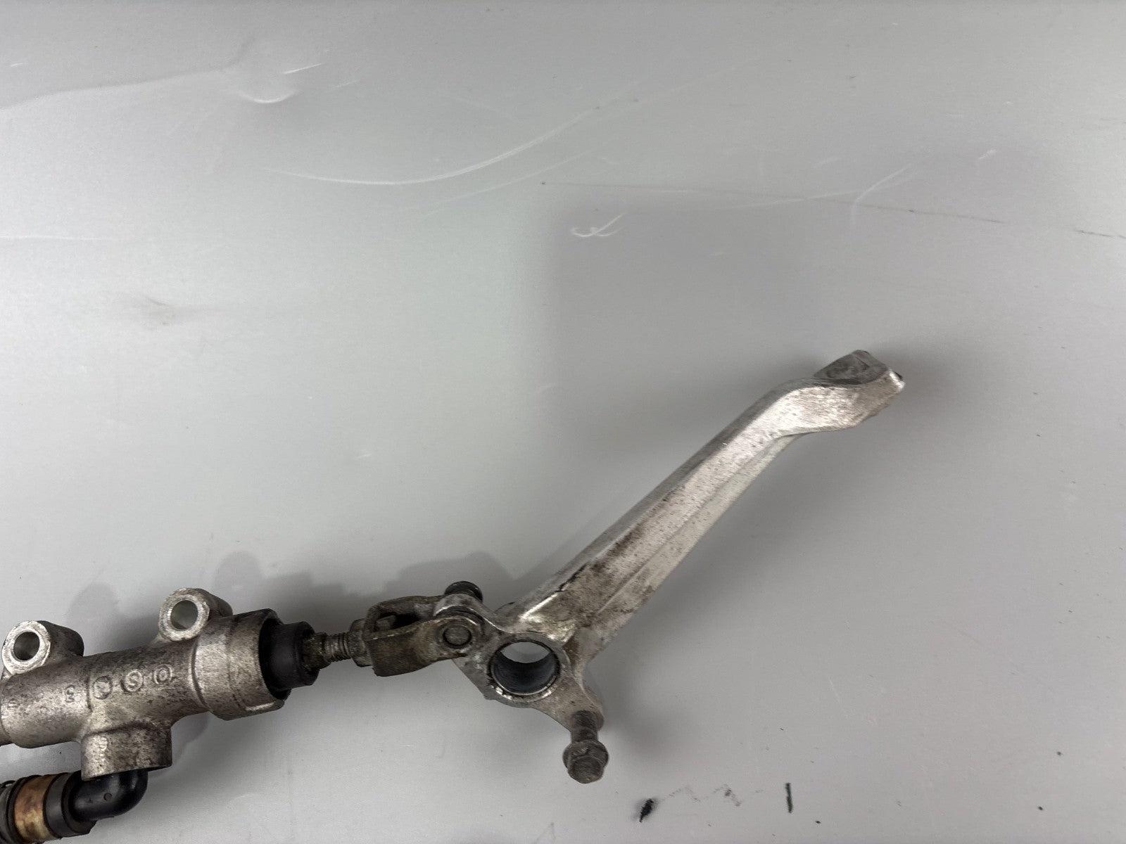 Kawasaki ZZR600D ZX600D Bremse Bremsanlage Brake Sattel hinten back Pumpe