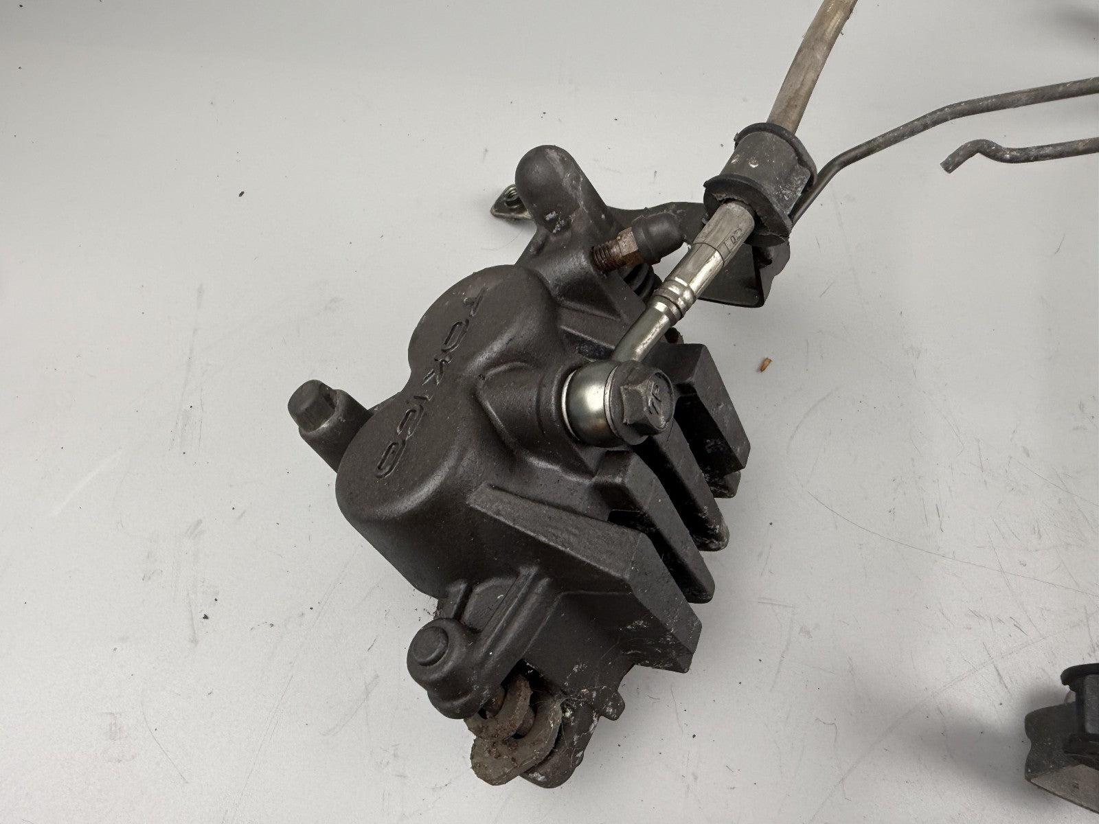 Suzuki GSX750 AE Inazuma Bremse Bremsanlage Brake Sattel Pumpe vorn front