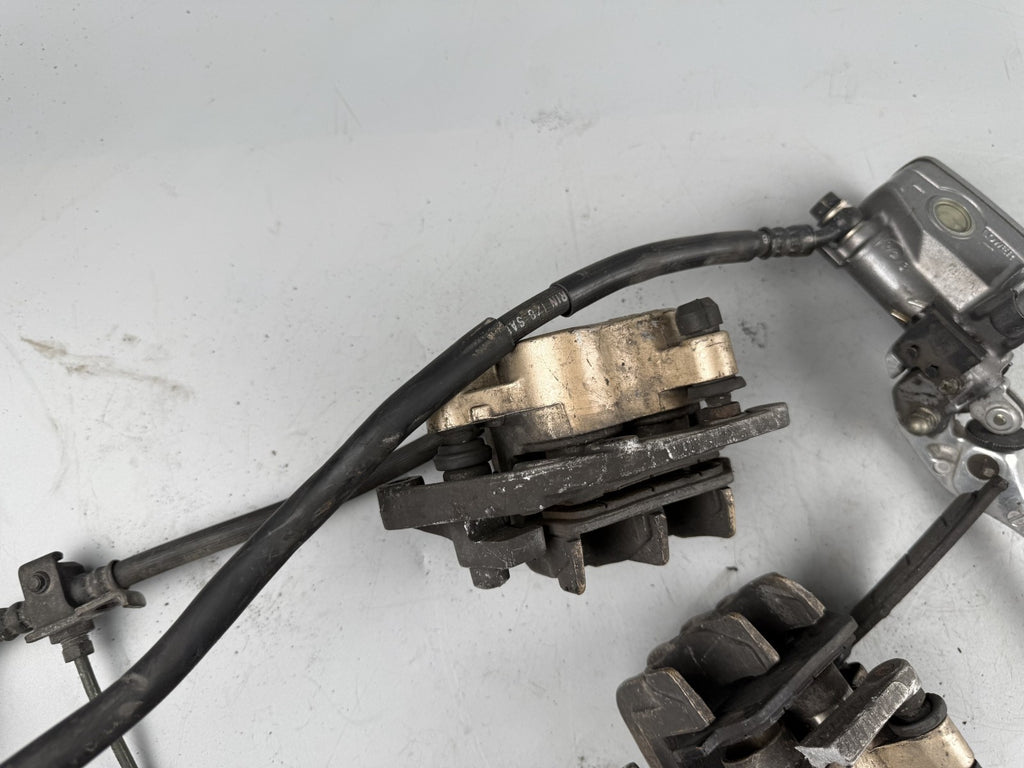 Honda VFR750 F RC36/1 Bremsanlage Brake Bremse hinten vorne front Pumpe