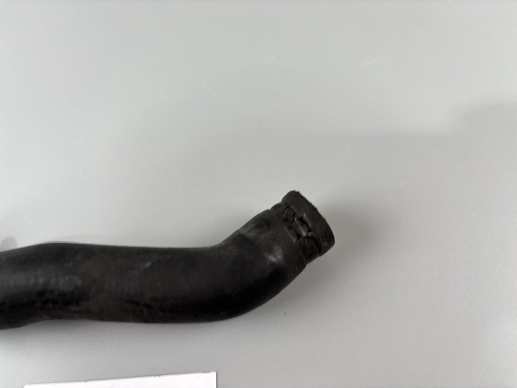 Triumph Daytona 955 T 595 Kühlerschlauch Cooler Pipeline Leitung