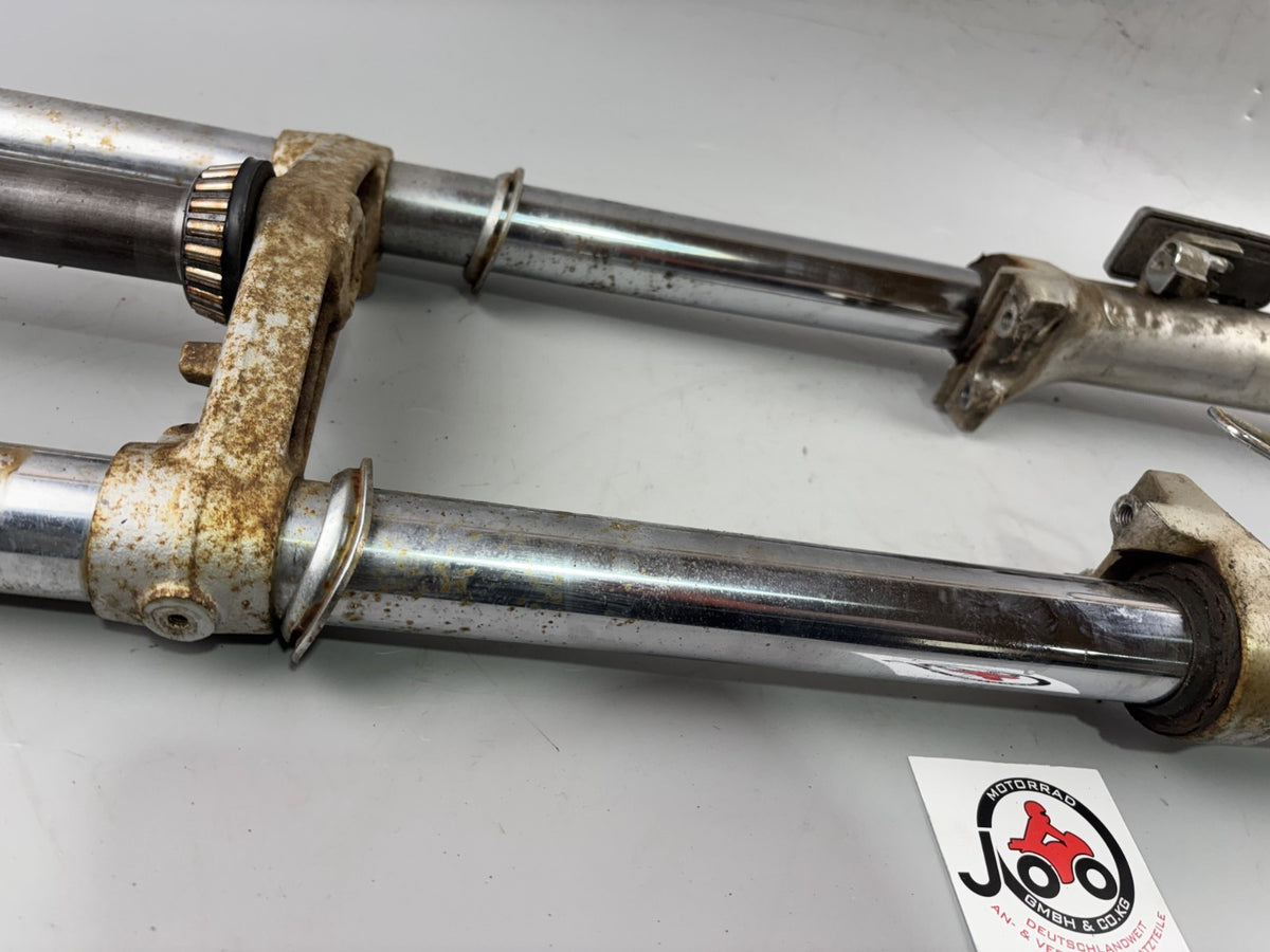Yamaha XV700 Virago 56E Gabel Fork Absorber Standrohr Tauchrohr Federung