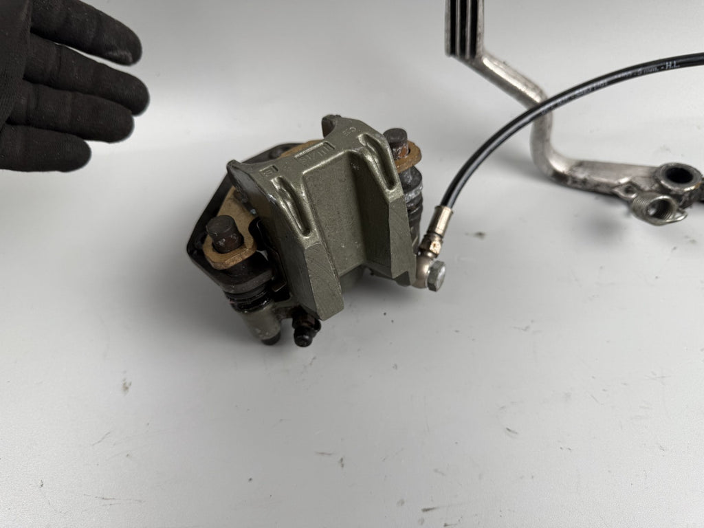 Kawasaki GPZ 900 R ZX 900 A Ninja Bremse Bremsanlage Brake Sattel Pumpe hinten