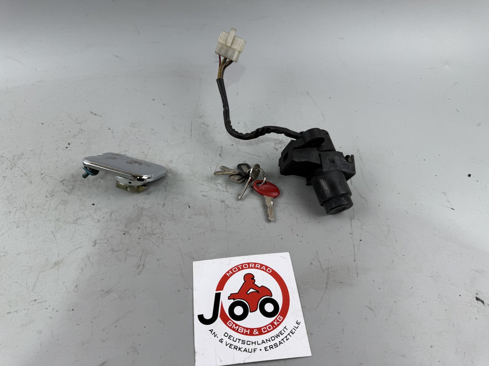 Kawasaki Z 750 GT KZ750P Schlosssatz Zündschloss Tankschloss Key Lock
