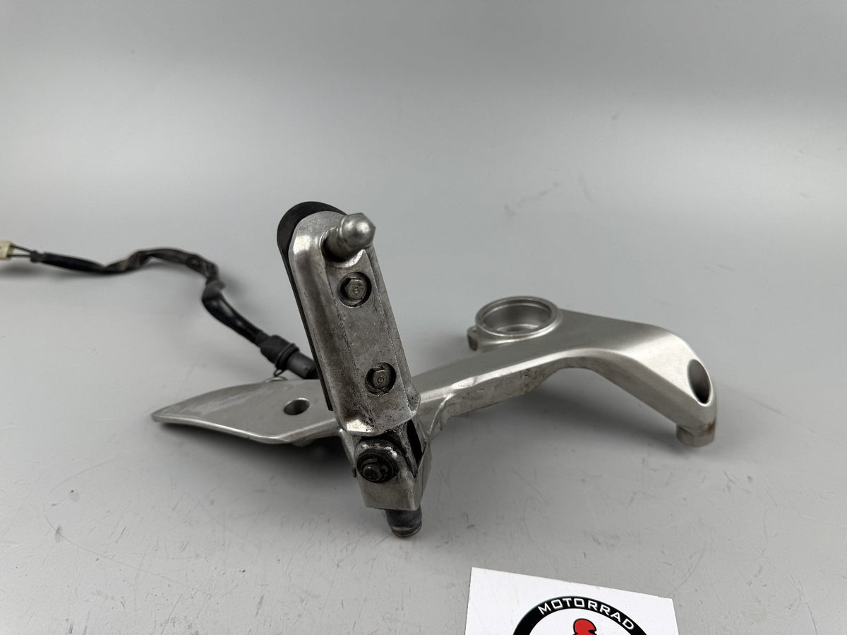 Honda VFR800 RC46 FI Fußrastenanlage Bremslichtschalter Footstep rechts vorne