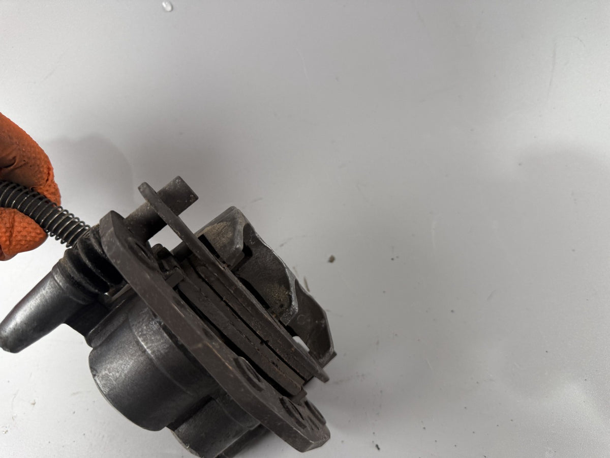 Kawasaki ZL600 Eliminator Bremsanlage Bremse Brake Sattel Pumpe vorne front