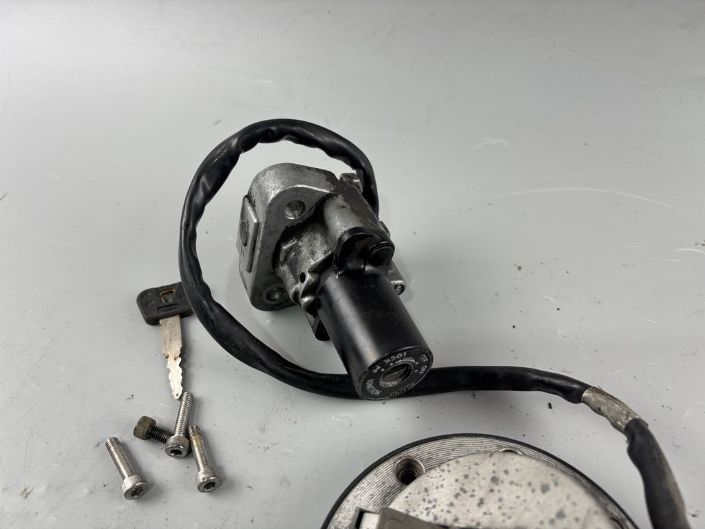 Yamaha YZF 1000 R Thunderace Schlosssatz Zündschloss Tankschloss Sitzbank Key