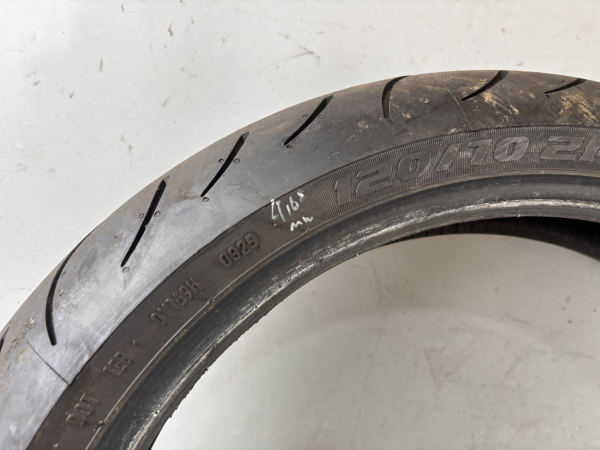 Motorrad Reifen Wheel 120/70 ZR17 Metzler Sportec DOT 09/2025 4,6mm