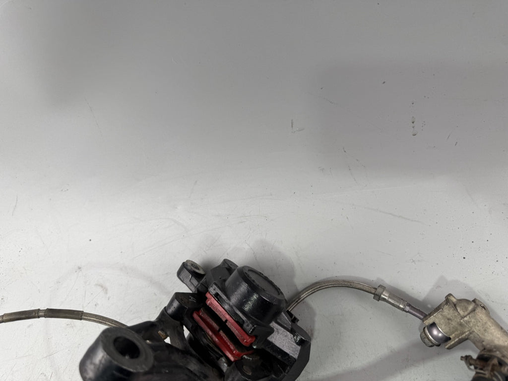 Suzuki GS 500 E GM 51 B Bremsanlage Bremse Brake hinten back Sattel Pumpe